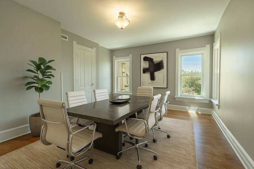 More Photos Of 1303 11th St, Monroe Storefront Retail Office For Lease