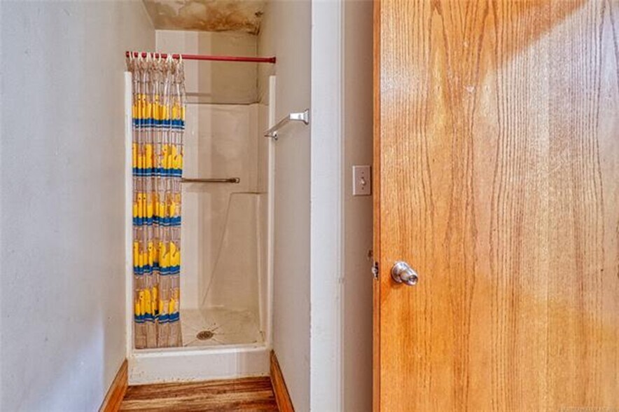 More Photos Of 111-117 S Main St, Eufaula Office For Sale