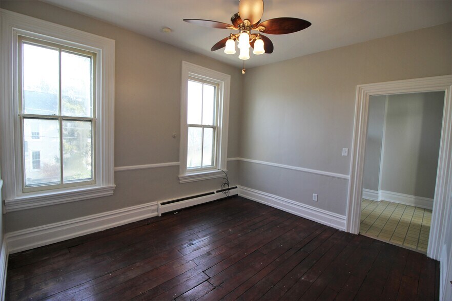 More Photos Of 344 Hodgson St, Oxford Apartments For Sale