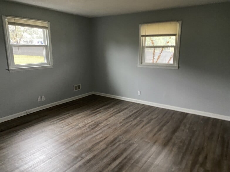 More Photos Of 304 Golden Camp Rd, Augusta Office Residential For Lease