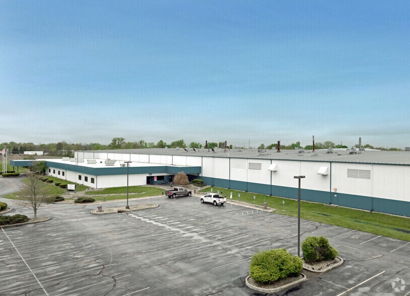 More Photos Of 1450 Commerce Pky, Franklin Manufacturing For Sale