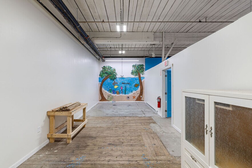 More Photos Of 28 Anawan St, Fall River Manufacturing For Sale