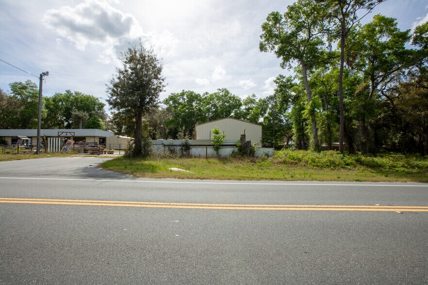 More Photos Of 8786 & 8782 State Road 21, Melrose Light Manufacturing For Sale