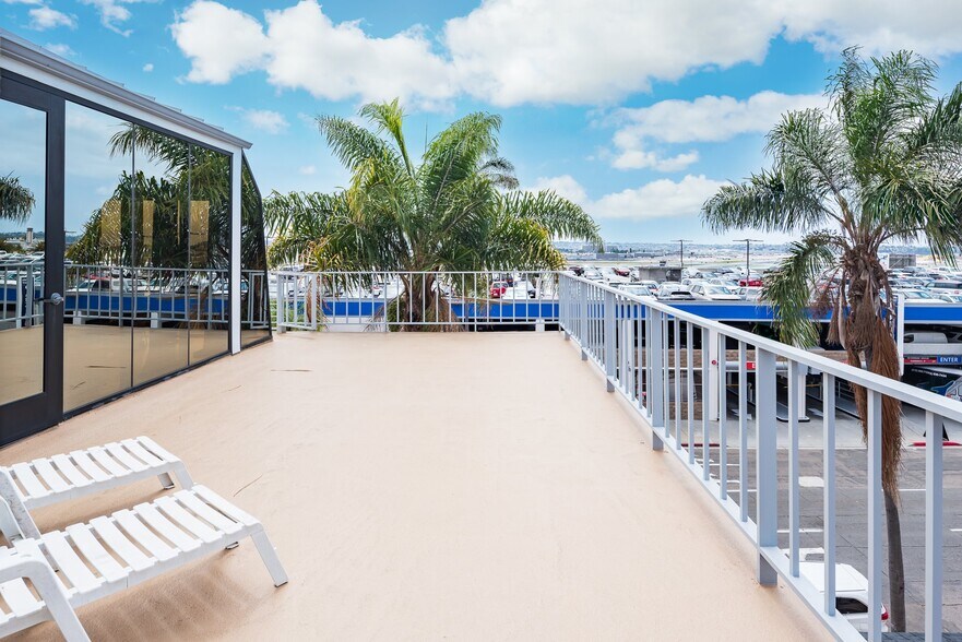 More Photos Of 2535 Kettner Blvd, San Diego Office Residential For Lease