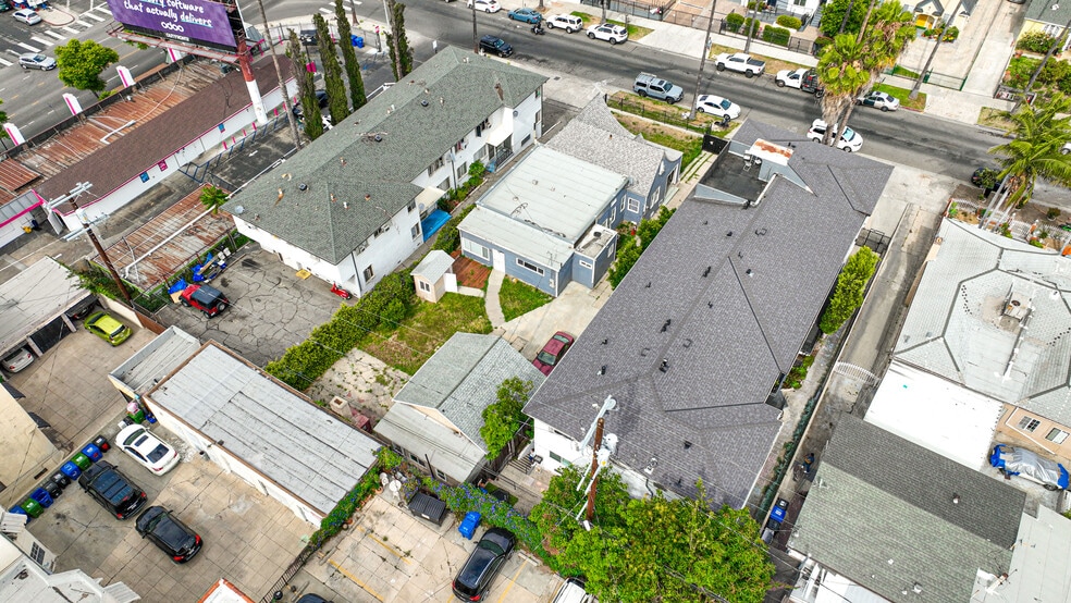 More Photos Of 241 N Catalina St, Los Angeles Land For Sale