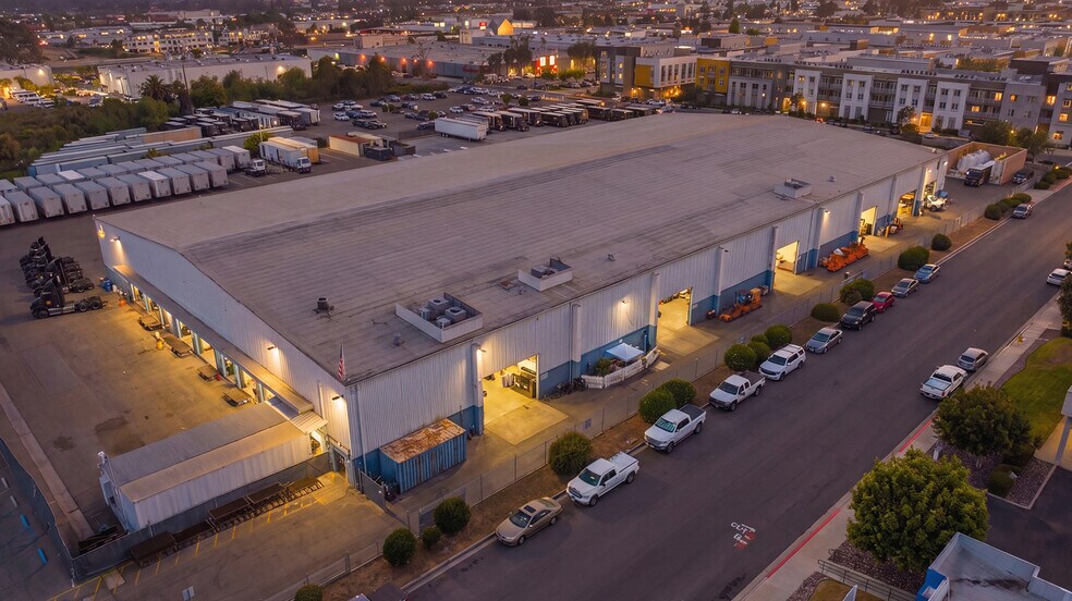 Primary Photo Of 111 Bingham Dr, San Marcos Distribution For Sale