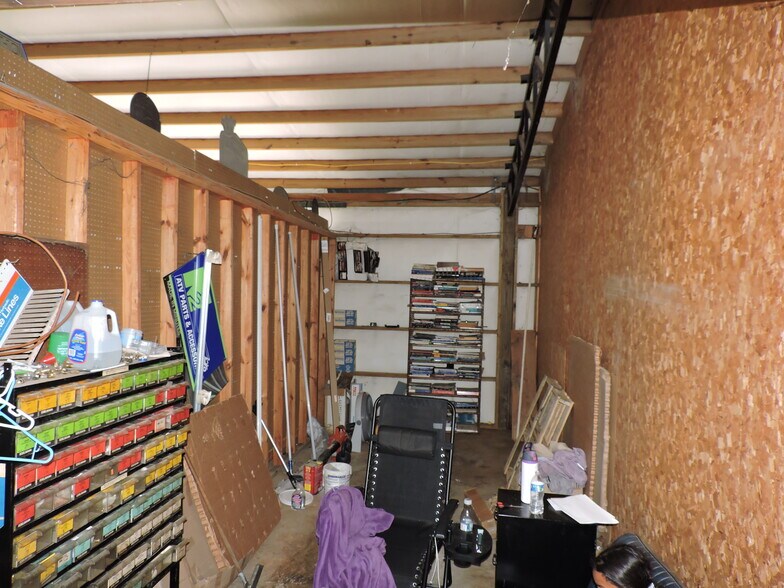 More Photos Of 130 Academy Dr, Greenville Auto Repair For Sale