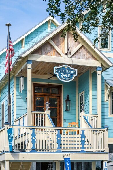More Photos Of 124 Lafitte St, Mandeville Hospitality For Sale