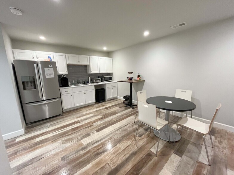 More Photos Of 4601 Messer Airport Hwy, Birmingham Warehouse For Lease