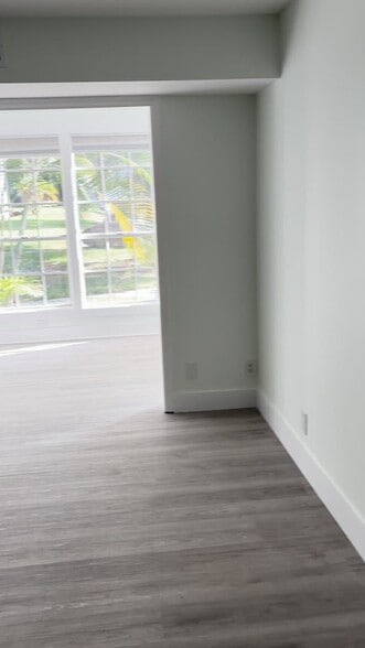 Primary Photo Of 5063 Heatherhill Ln, Boca Raton Apartments For Sale