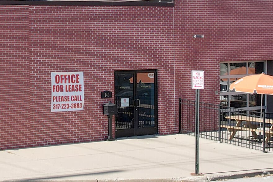 More Photos Of 140 S College Ave, Indianapolis General Retail For Lease