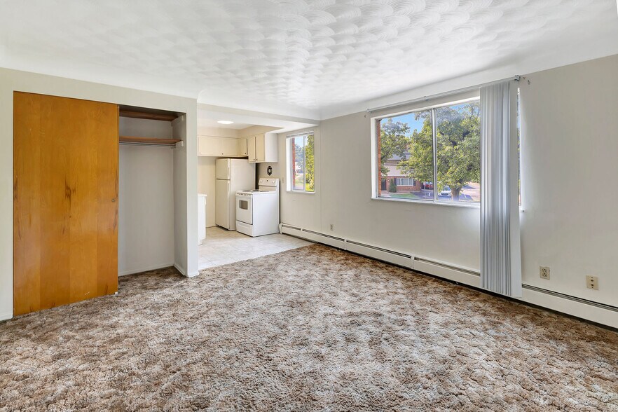 More Photos Of 3331 Parkcrest Ln, Cincinnati Apartments For Sale