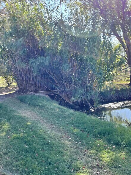 More Photos Of 1804 E College Blvd, Roswell General Retail For Sale