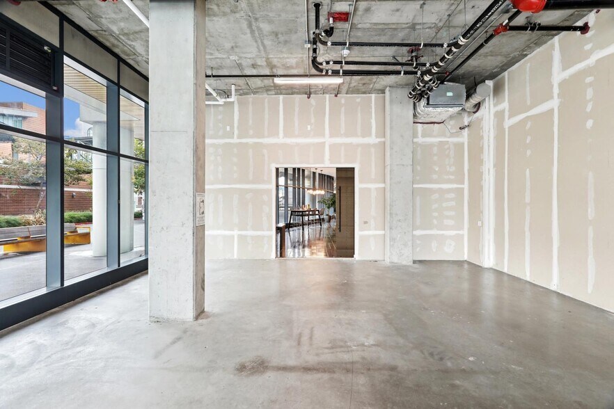 More Photos Of 40 Harrison St, Oakland Apartments For Lease