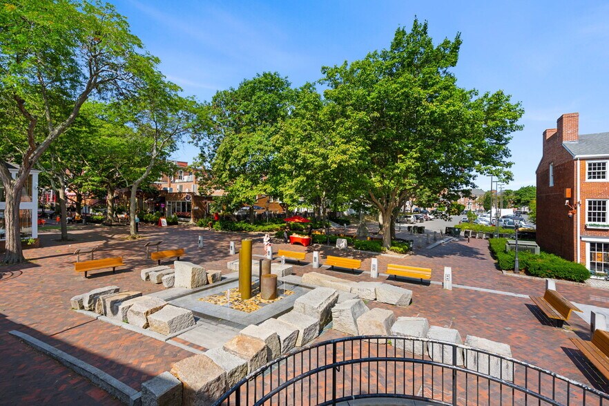 More Photos Of 1 Merrimac St, Newburyport Apartments For Sale