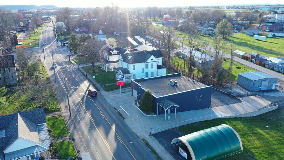 More Photos Of 325 W Main St, Lebanon Office Residential For Sale