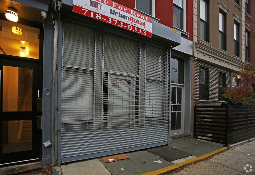 More Photos Of 702 De Kalb Ave, Brooklyn Storefront Retail Residential For Lease