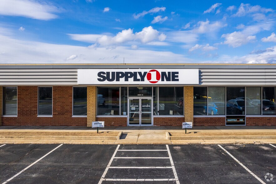 More Photos Of 26801 Fargo Ave, Bedford Heights Warehouse For Lease