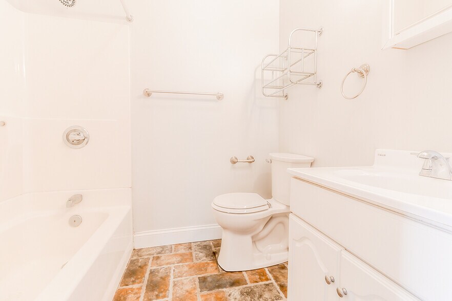 More Photos Of , Pittsburgh Multifamily For Sale