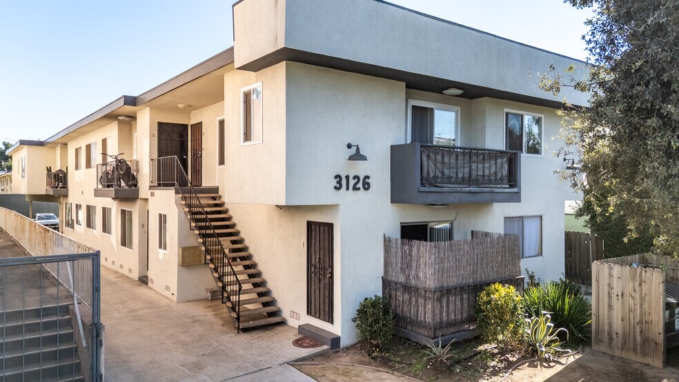 Primary Photo Of 3126 S Canfield Ave, Los Angeles Apartments For Sale
