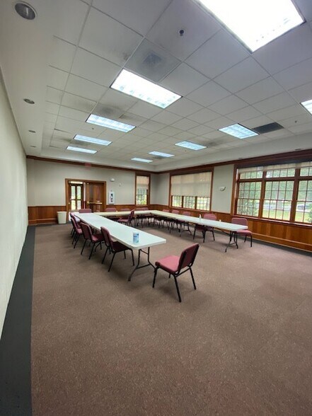More Photos Of 107 Grannis Ln, Statesville Lodge Meeting Hall For Lease