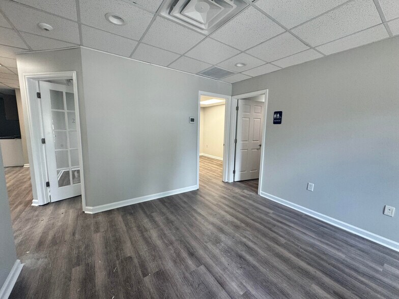More Photos Of 1911 Buford Blvd, Tallahassee Medical For Lease