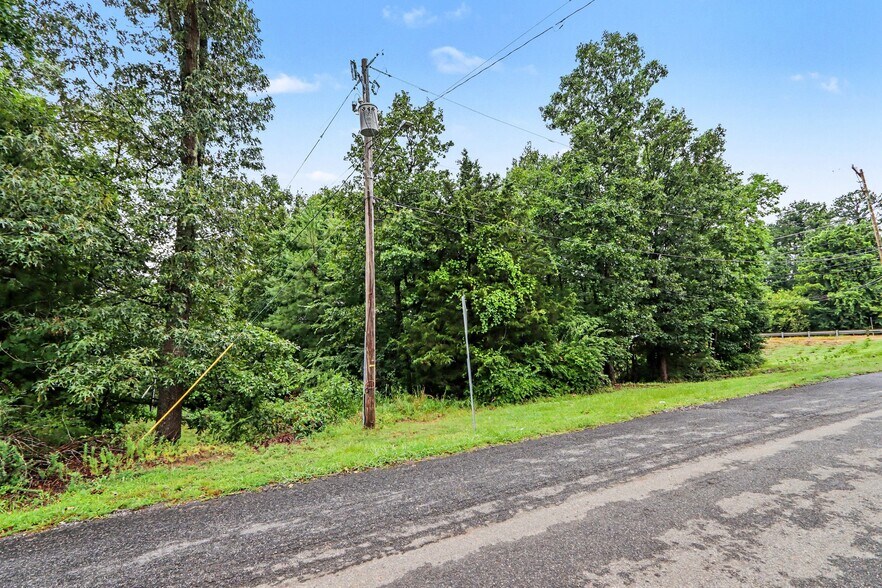 More Photos Of 12002-12022 N Tryon St, Charlotte Land For Sale