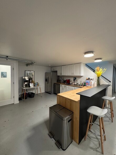 More Photos Of 3264 Larimer St, Denver Restaurant For Sale