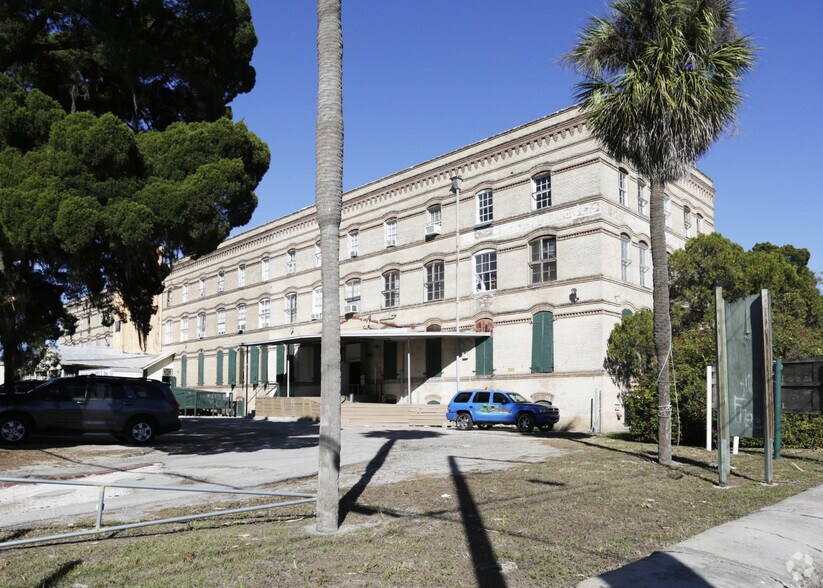 More Photos Of 1906 N Armenia Ave, Tampa Loft Creative Space For Lease