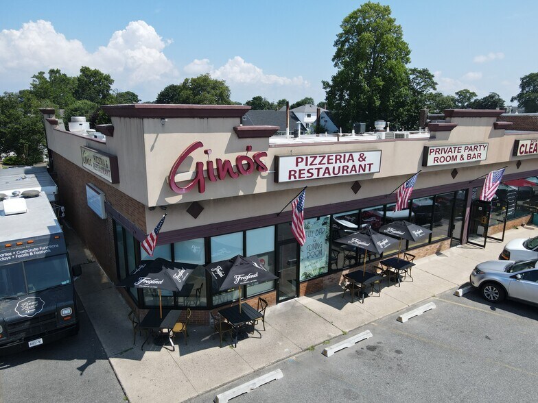 More Photos Of 3535-3555 Merrick Rd, Seaford Unknown For Lease