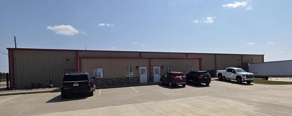 Primary Photo Of 15 Cooperative Way, Wright City Industrial For Lease