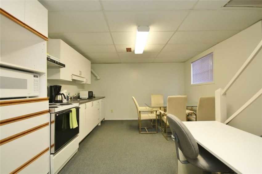 More Photos Of 1399 Ellsworth Lane, Ottawa Office For Lease