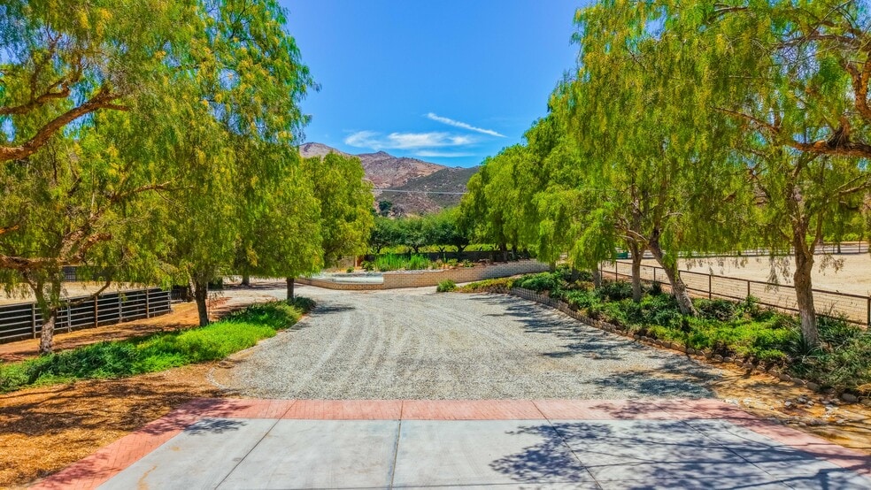 More Photos Of 38831 Pauba Rd, Temecula Land For Sale