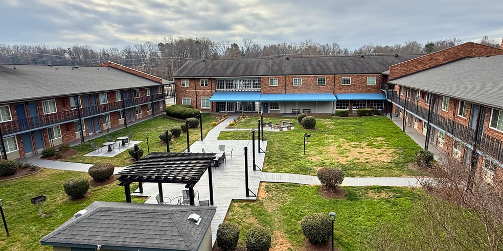 More Photos Of 3501 E Independence Blvd, Charlotte Apartments For Sale