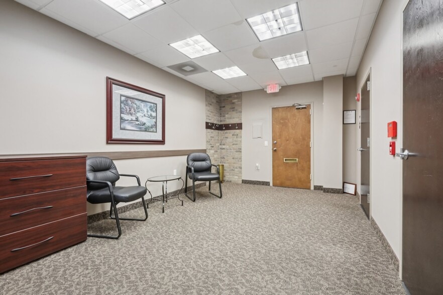 More Photos Of 401 Hamburg Turnpike, Wayne Medical For Sale