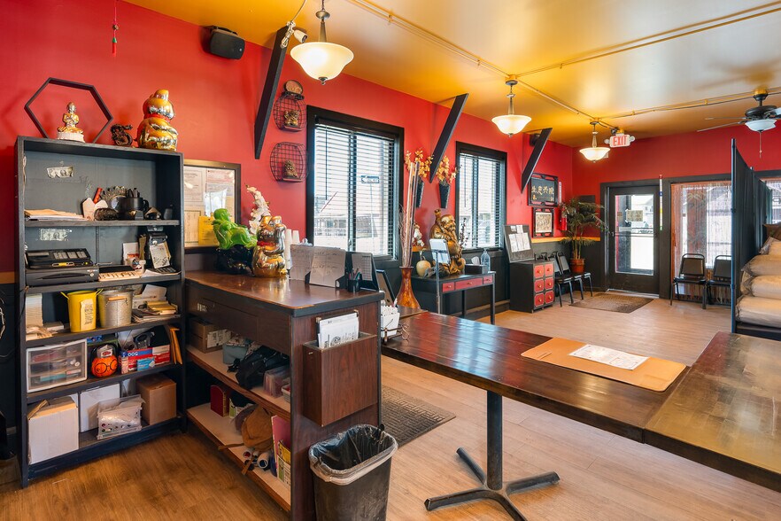 More Photos Of 52 4th St, Granby Restaurant For Sale