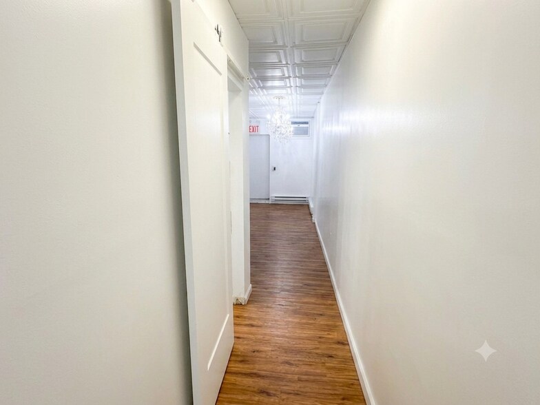 More Photos Of 1012-1016 Broadway, Woodmere Apartments For Lease