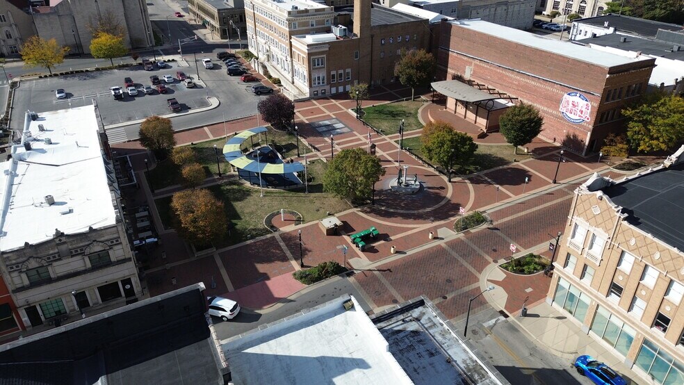 More Photos Of 1212 Meridian St, Anderson General Retail For Sale