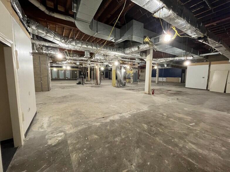 More Photos Of 170 Tulip Ave, Floral Park Bank For Sale