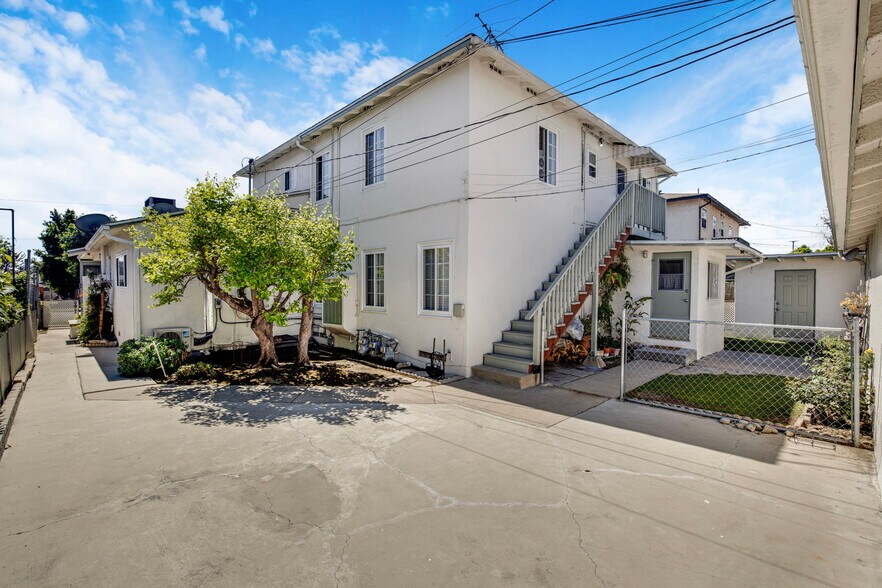 More Photos Of 661 W Riggin St, Monterey Park Apartments For Sale