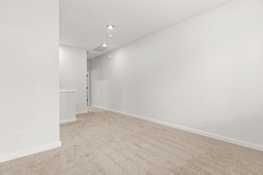 More Photos Of 2600 Gattis School Rd, Round Rock Apartments For Sale
