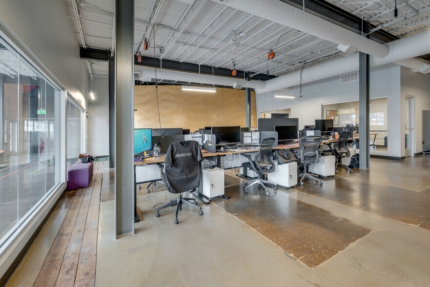 More Photos Of 613 Ewing Ave, Nashville Loft Creative Space For Lease