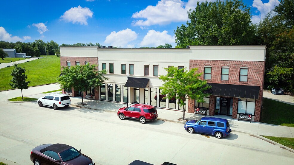 More Photos Of 1391 MT Zion Pky, Mount Zion General Retail For Sale