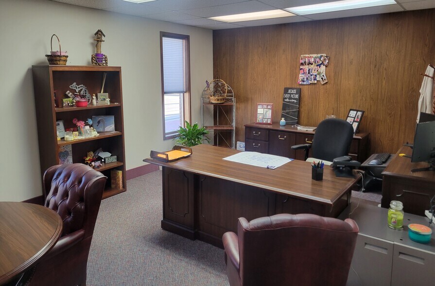 More Photos Of 731 Gratiot Ave, Saginaw Loft Creative Space For Lease