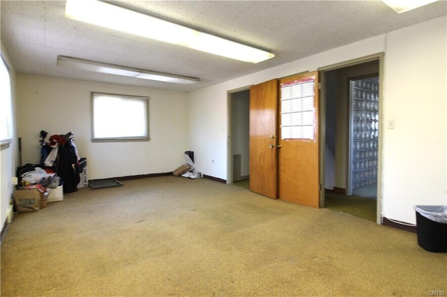 More Photos Of 41 Howard Ave, Binghamton Office Residential For Lease