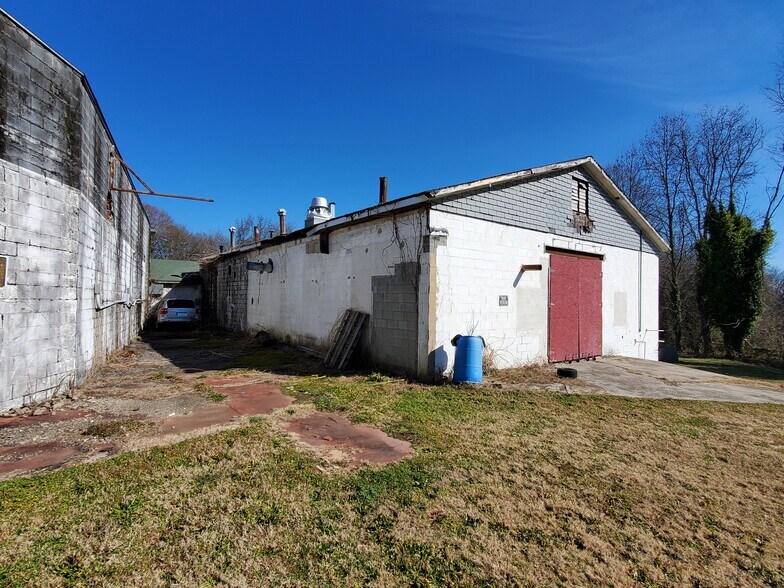 More Photos Of 1408 Glenn Ave, Kannapolis Warehouse For Lease