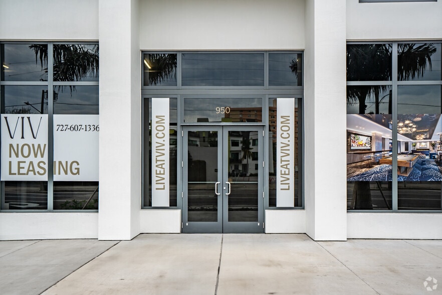 More Photos Of 1000 1st Ave N, Saint Petersburg Apartments For Lease
