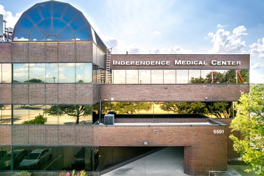 More Photos Of 5501 Independence Pkwy, Plano Medical For Lease
