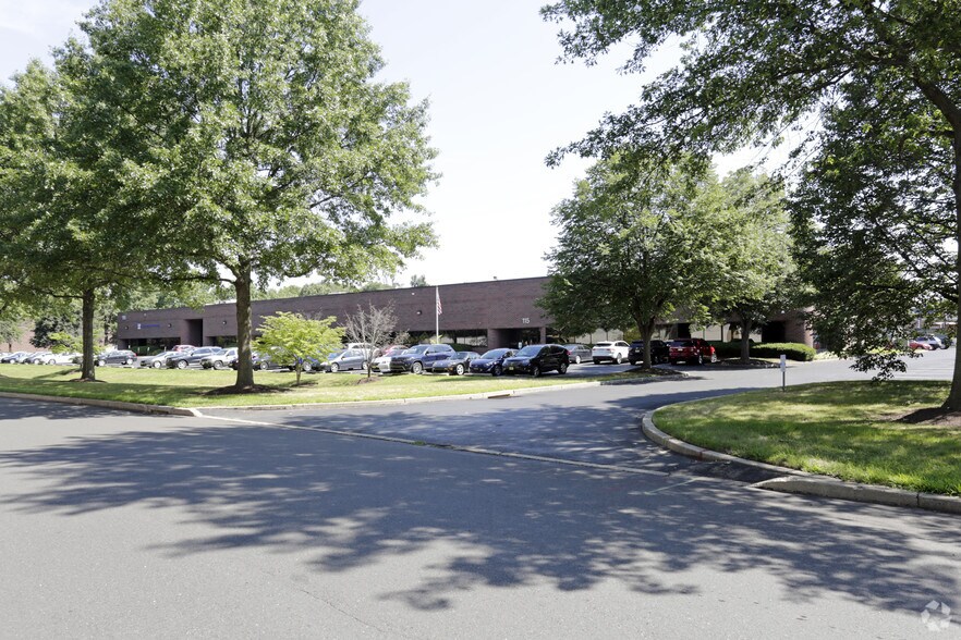 More Photos Of 111 Sinclair Rd, Bristol Office For Lease