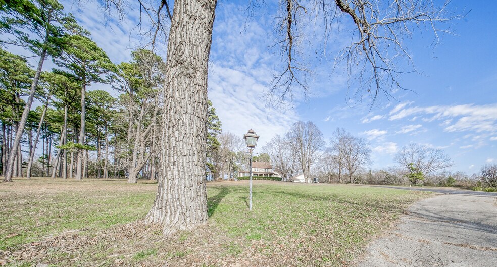 More Photos Of 1601 Missouri 72 Rt, Rolla Hospitality For Sale